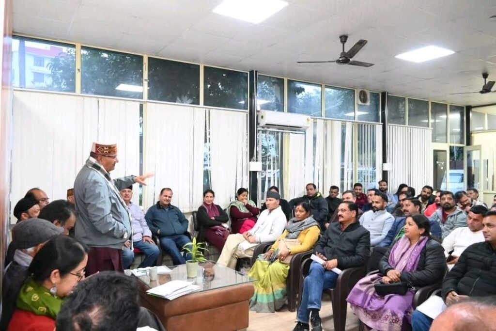 मसूरी विधानसभा में कैबिनेट मंत्री गणेश जोशी ने बूथ लेवल एजेंट की नियुक्ति के संबंध में की बैठक 