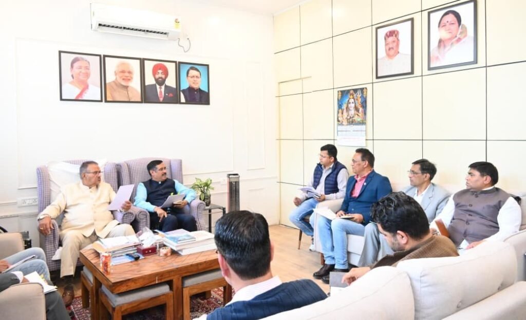 सैनिक कल्याण मंत्री गणेश जोशी ने सैनिक विश्राम गृहों के उच्चीकरण और शहीद द्वार निर्माण में तेजी लाने के दिए निर्देश