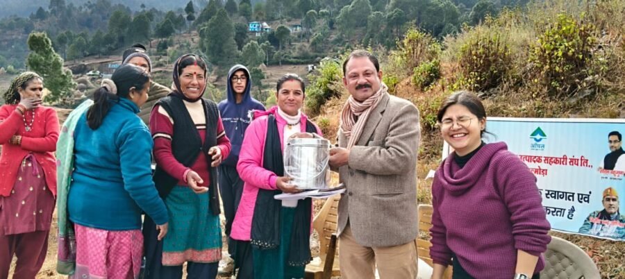 बागेश्वर में दुग्ध उत्पादन में उल्लेखनीय बढ़ोतरी, दैनिक उत्पादन 1640 लीटर से बढ़कर 2200 लीटर, महिलाओं की भागीदारी से डेयरी क्षेत्र को मिली नई गति