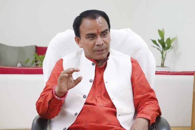 राजकीय शिक्षक संघ चुनाव में प्रत्यक्ष रूप से हिस्सा लेंगे शिक्षक – डॉ धन सिंह रावत