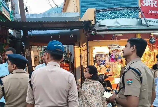 एसडीएम श्रीनगर ने चारधाम यात्रा मार्गों का किया निरीक्षण, दिए जरूरी निर्देश